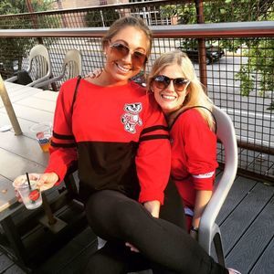 Meet your Posher, Jenny